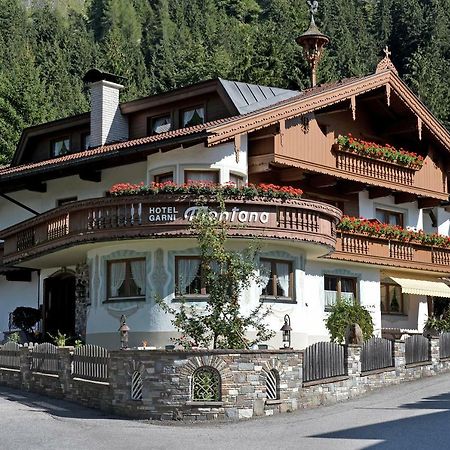 Hotel Garni Montana Mayrhofen Exteriér fotografie