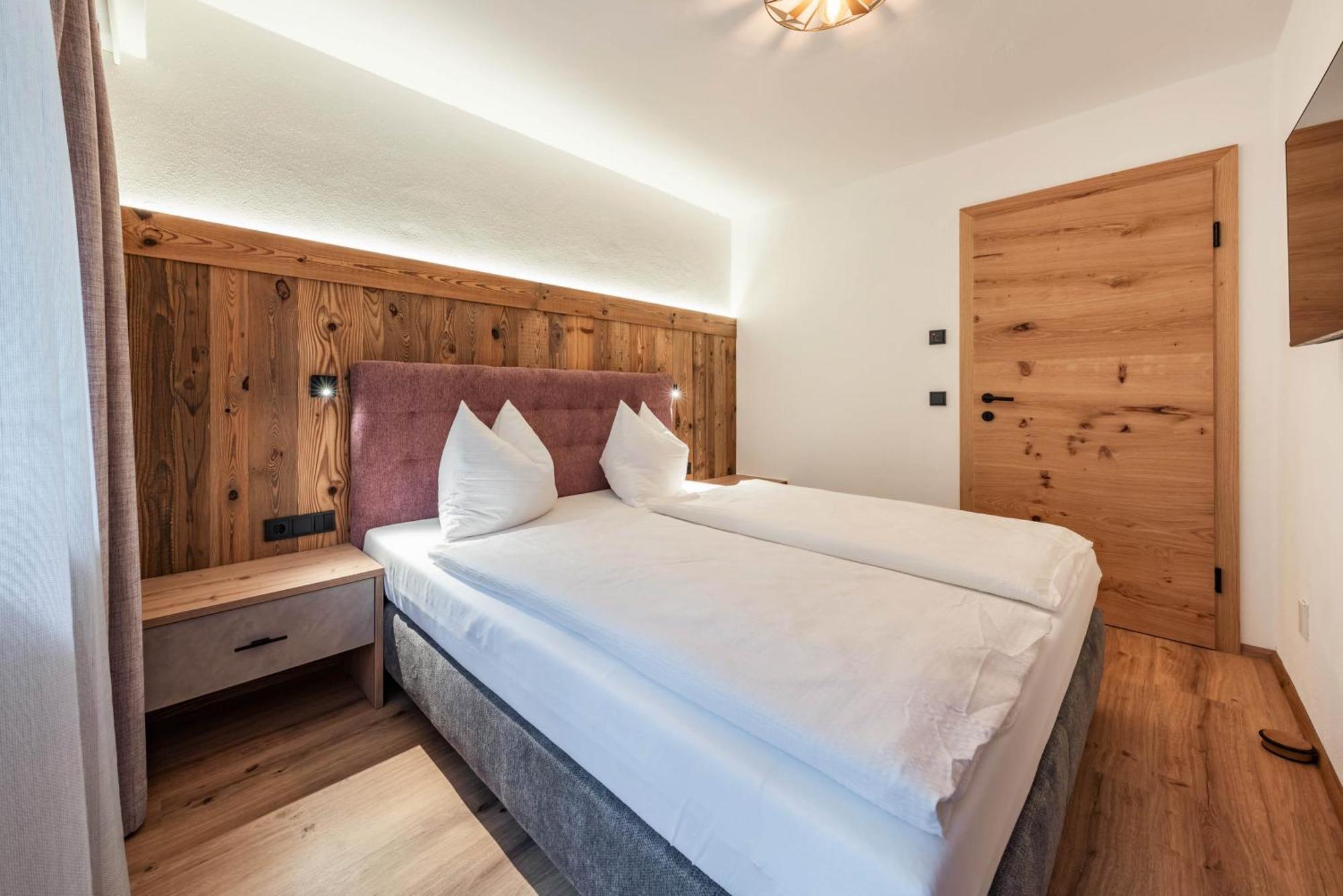 Montana Apartments Mayrhofen Exteriér fotografie