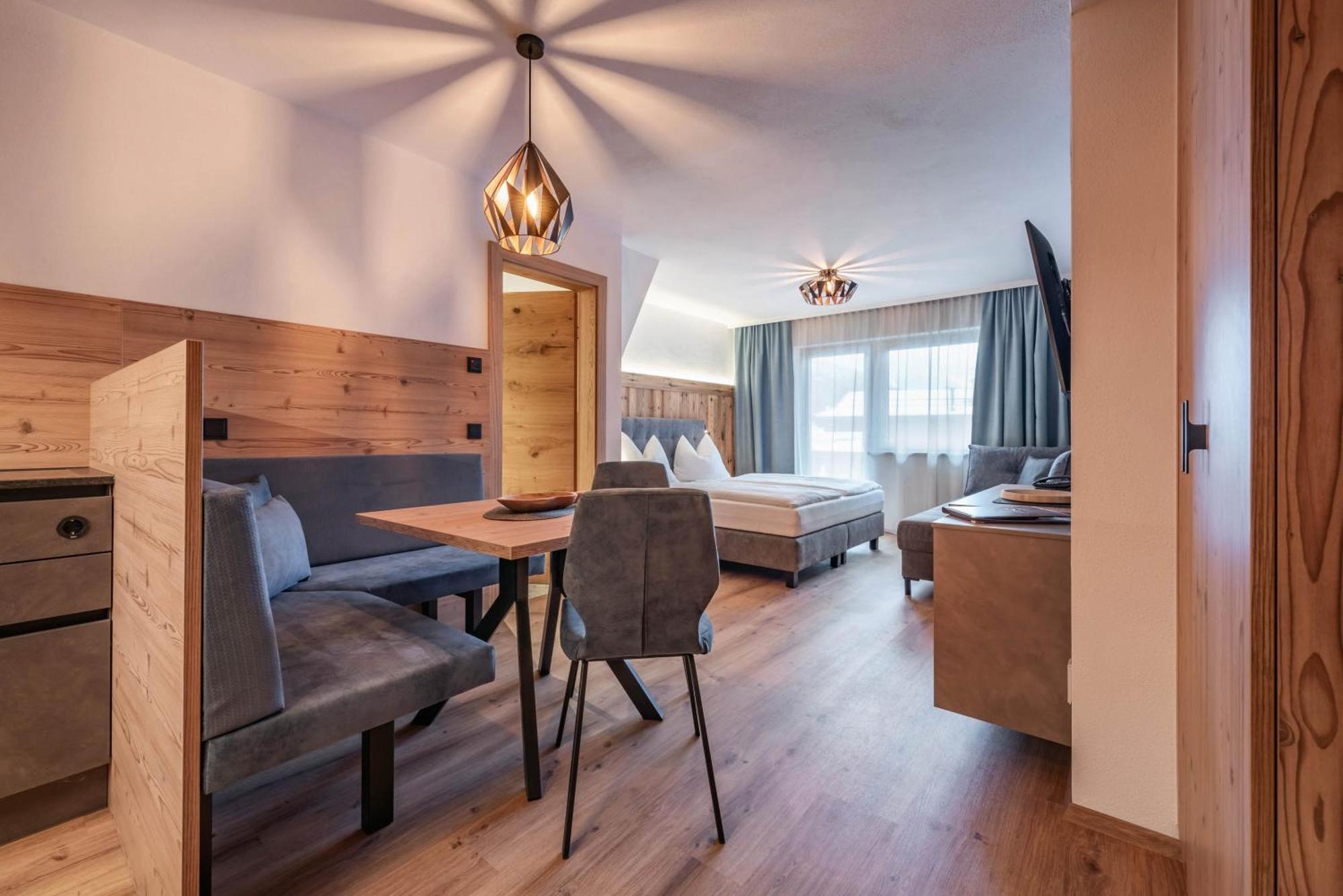 Montana Apartments Mayrhofen Exteriér fotografie
