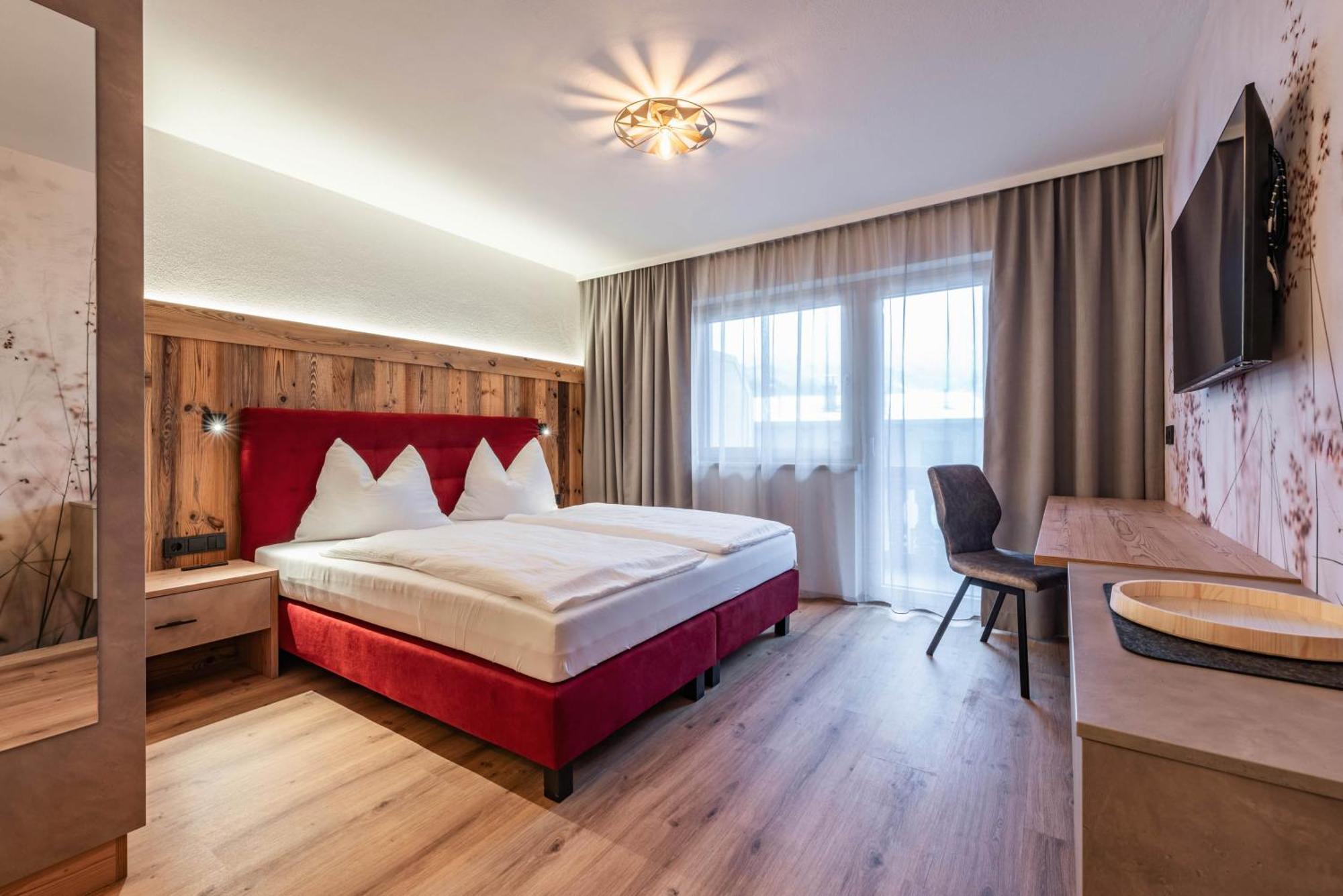 Montana Apartments Mayrhofen Exteriér fotografie